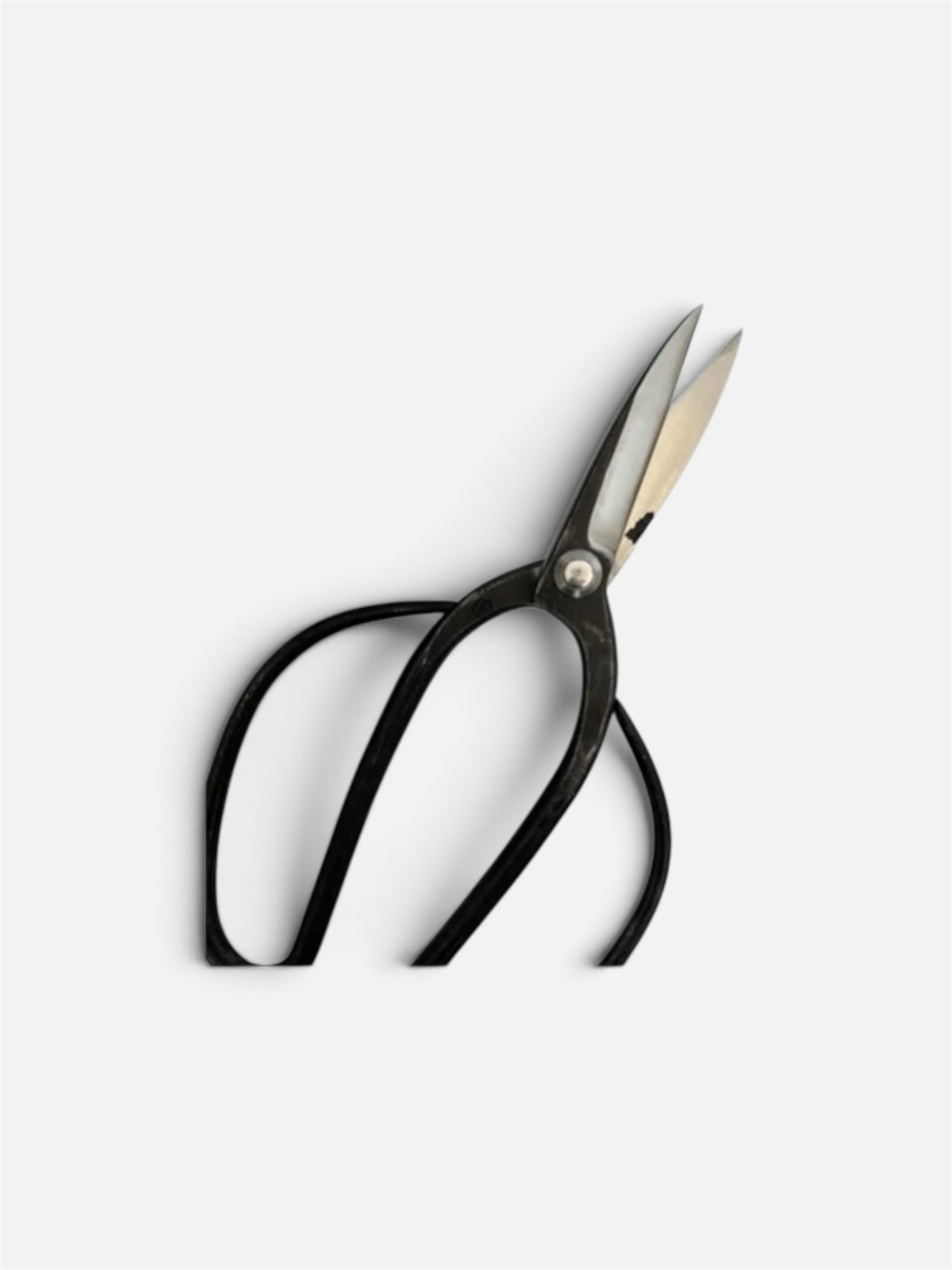 SAKURA Traditional Japanese Gardener Scissors - Slim Type Blade Total Length & Blade (215mm/72mm) Yasuki White Paper Steel [Traditional Hand Forged form Scratch / Hollow Ground Back / Twisted Blade / Rivet joint]