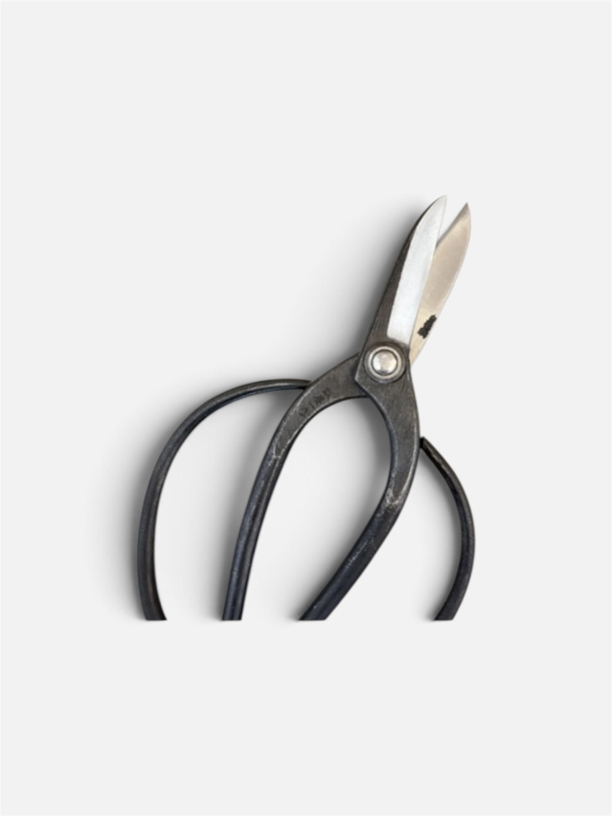 Hasamiya Ichiban Traditional Japanese Gardener Scissors (Sasuke Modified Stylei) Total Length & Blade (200mm/66mm) Yasuki White Paper Steel [Urasuki / Rivet Joint]