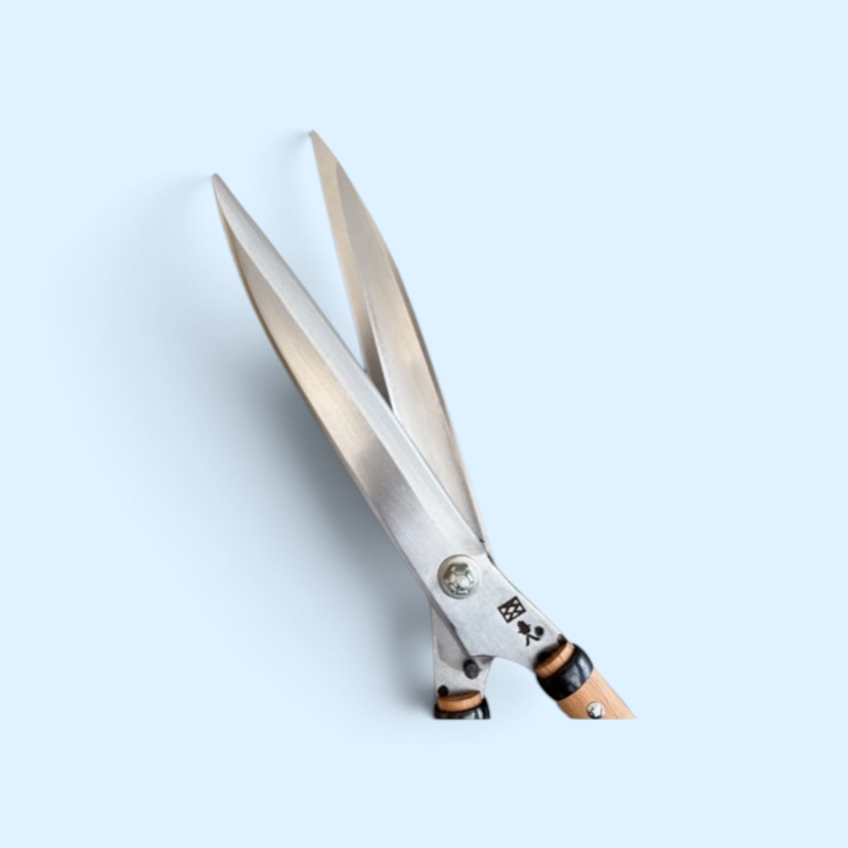 Kihachi Traditional Japanese Leaf-Trimming Hedge Shears with Stopper (NO.108) Total Length & Blade 570mm / 210mm / Short Oak Handle 300mm Aogami Super Steel [Traditional Hand-Forged from Scratch / Hollow Ground Blade/ Twisted Blade / Screw Joint]