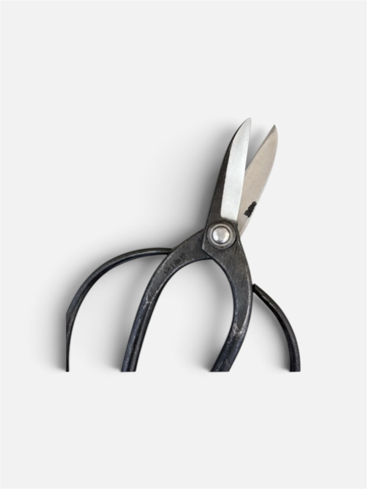 Hasamiya Ichiban Traditional Japanese Gardener Scissors (Sasuke Modified Stylei) Total Length & Blade (200mm/66mm) Yasuki White Paper Steel [Urasuki / Rivet Joint]