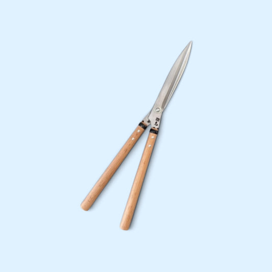 Kihachi Traditional Japanese Leaf-Trimming Hedge Shears with Stopper (NO.108) Total Length & Blade 570mm / 210mm / Short Oak Handle 300mm Aogami Super Steel [Traditional Hand-Forged from Scratch / Hollow Ground Blade/ Twisted Blade / Screw Joint]