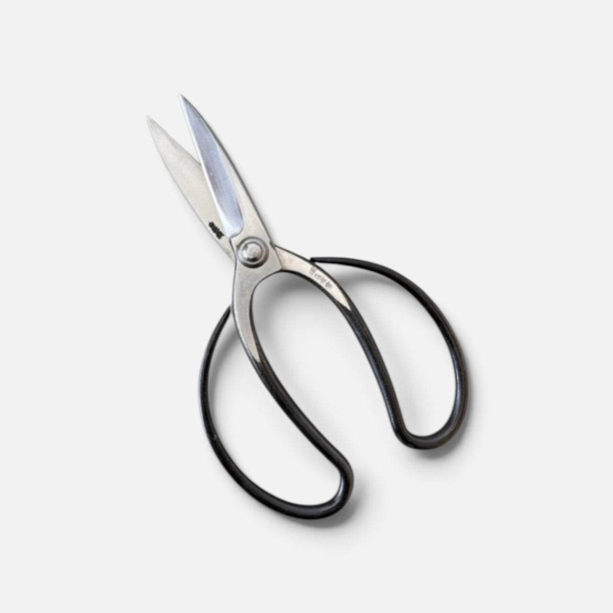 Hanafubuki Left-Handed Professional Japanese Gardener Scissors Total Length & Blade (210mm/80mm) Yasuki White Paper Steel [Urasuki / Rivet Joint]