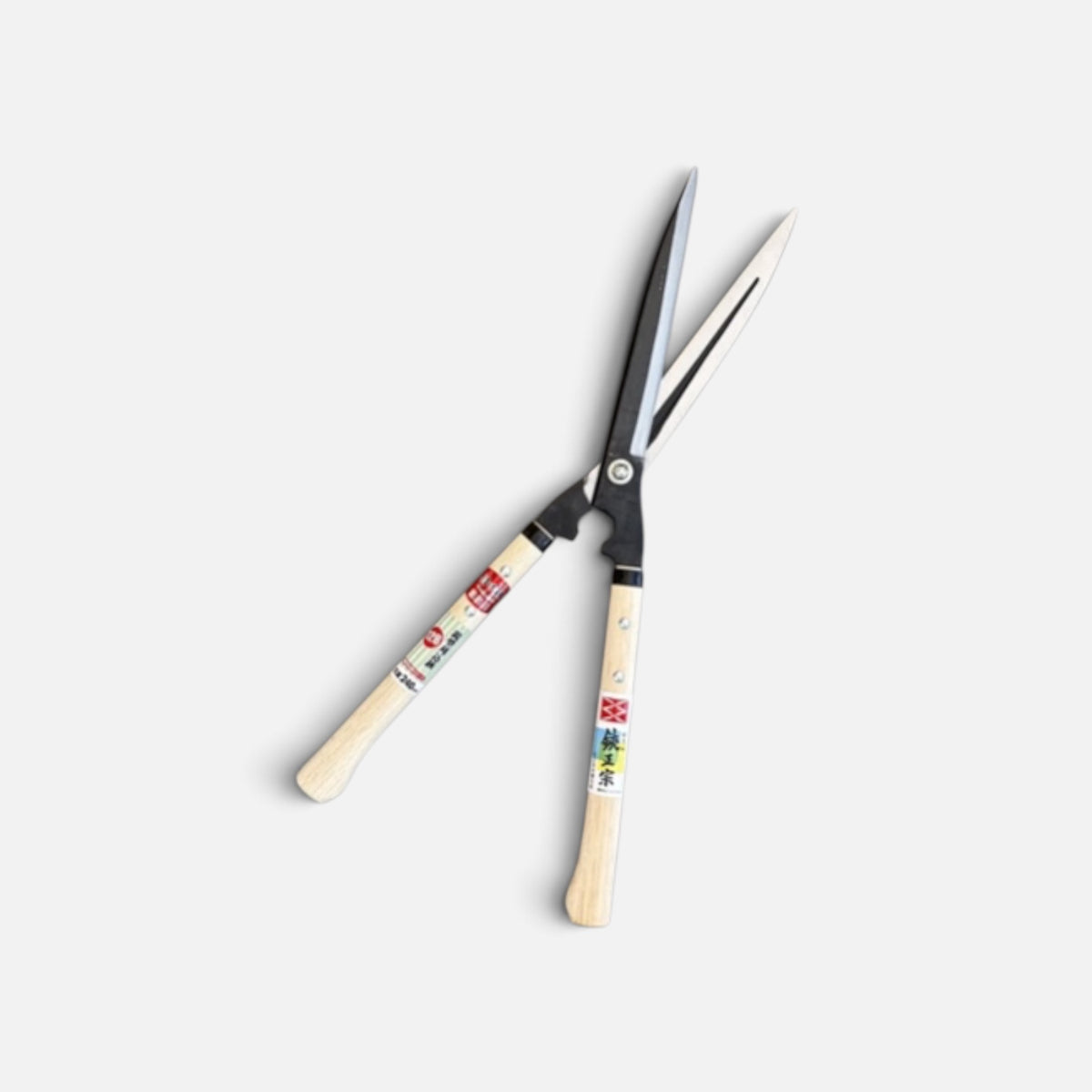 Hasami Masamune Traditional Japanese Hedge Shears Sharp-Angle Model (NO.128) Blade 240mm / Short Nata Handle 270mm Shirogami White Paper Steel [Traditional Hand-Forged from Scratch / Hollow Ground / Twisted Blade]