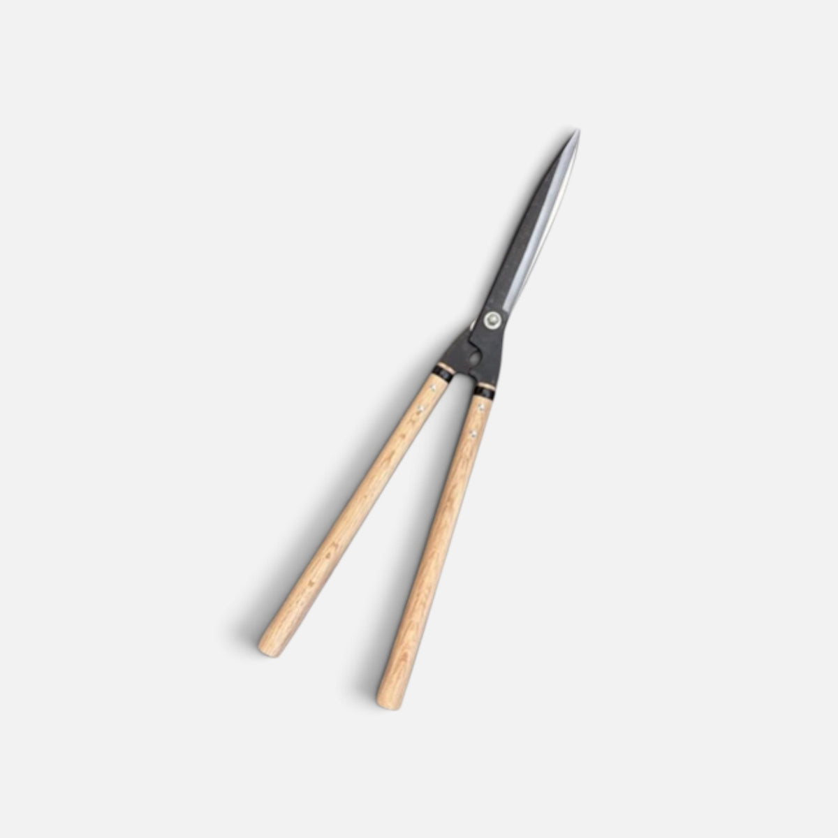 Hasami Masamune Traditional Japanese Hedge Shears Sharp-Angle Model (NO.128) Blade 240mm / Mid-Length Oak Handle 360mm Shirogami White Paper Steel [Traditional Hand-Forged from Scratch / Hollow Ground / Twisted Blade / Yoshioka Hamono]