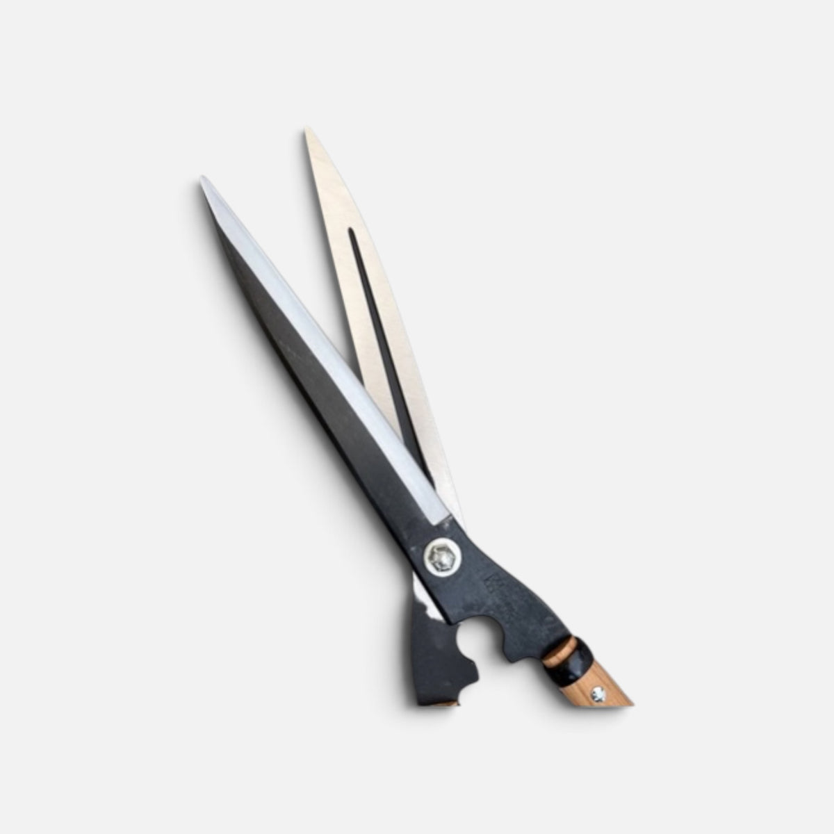 Hasami Masamune Traditional Japanese Hedge Shears Sharp-Angle Model (NO.128) Blade 240mm / Mid-Length Oak Handle 360mm Shirogami White Paper Steel [Traditional Hand-Forged from Scratch / Hollow Ground / Twisted Blade / Yoshioka Hamono]
