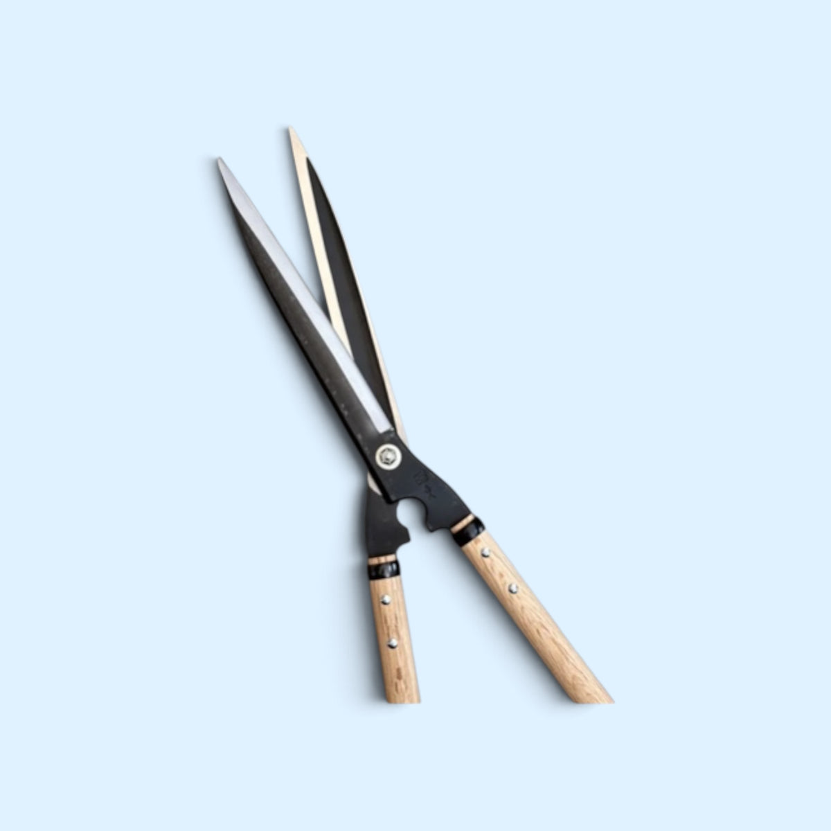 Kihachi Traditional Japanese Hedge Shears Sharp-Angle Model (NO.129) Blade 270mm / Mid-Length Oak Handle 360mm Aogami Blue Paper Steel [Traditional Hand-Forged from Scratch / Hollow Ground / Twisted Blade]