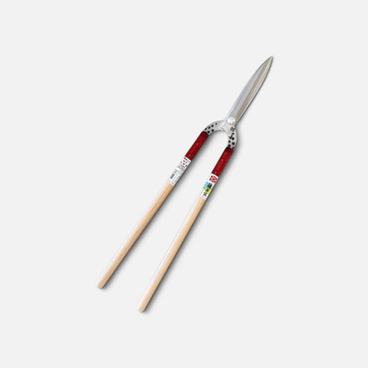 Hasami Masamune Ultra-Lightweight Gate-Style Hedge Shears Thin Blade Total Length & Blade 820mm/210mm Long Cedar Handle 540mm with Shirogami White Paper Steel Blade [Traditional Hand-Forged from Scratch / Hollow Ground Back / Twisted Blade / Screw joint]
