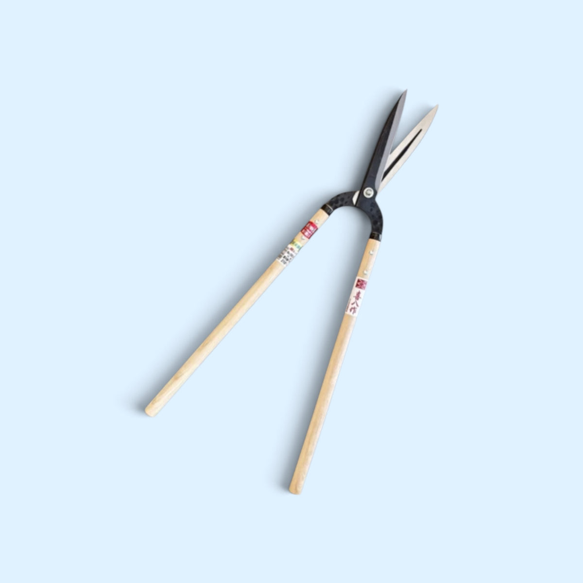 Kihachi Gate-Style Leaf-Trimming Hedge Shears Flat Inner Blades Edition Total Length & Blade 820mm/210mm / Polished Finish / Long Oak Handle 540mm with Aogami Blue Paper Steel Blade [Traditional Hand-Forged from Scratch / Flat Inner Blades / Polished]