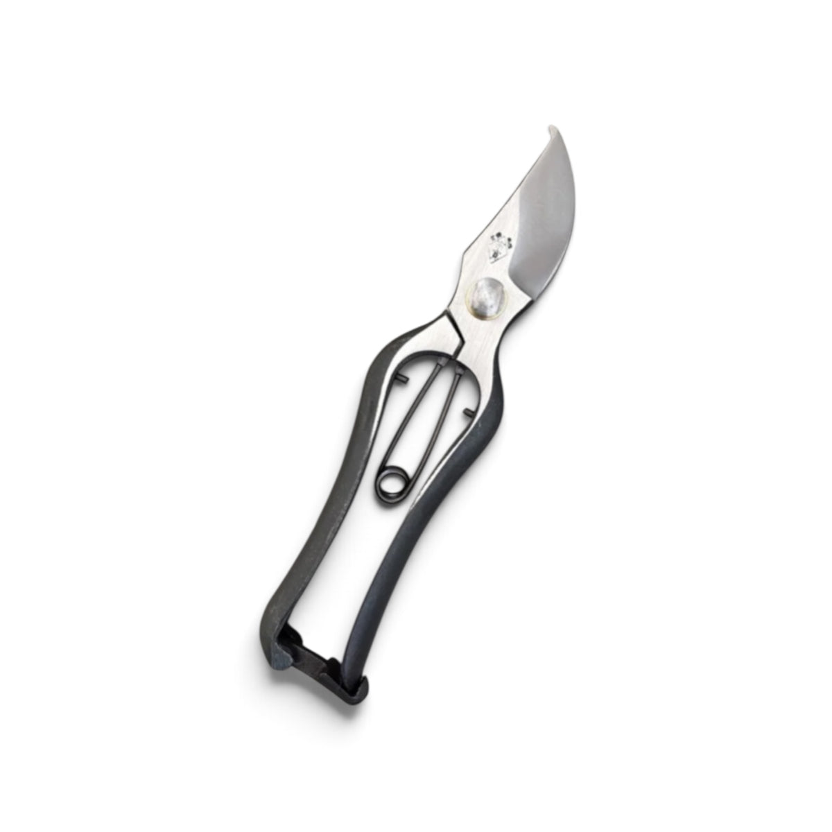 Sokan Pruning Secateurs
Total Length & Blade: 200mm/64mm Grade Japanese Carbon Cutlery Steel [Traditional Hand Forged from Scratch / Hollow Ground Back / Twisted Blade / Screw Joint / Traditional Bottom Catch]