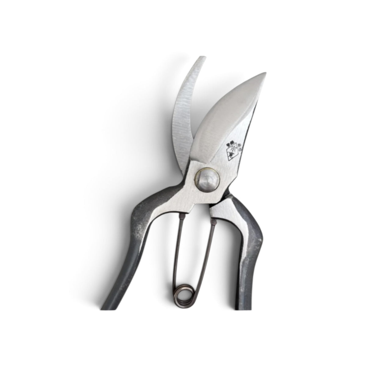 Sokan Left-Handed Pruning Secateurs Total Length & Blade: 200mm/65mm High-Grade Japanese Carbon Cutlery Steel [Traditional Hand Forged from Scratch / Hollow Ground Back / Twisted Blade / Screw Joint / True Left-Handed Mirror-Image Construction]