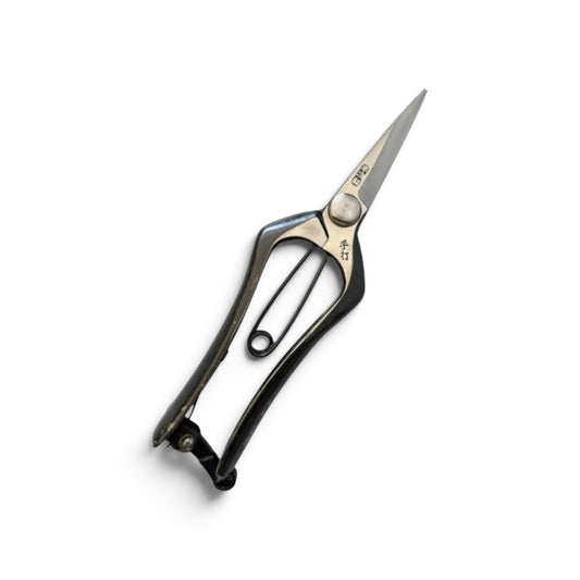 Hanjiro Double-Edged Bud Trimming Scissors Total Length & Blade 180mm/63mm Weight: 180g High Carbon Steel [Traditional Hand Forged from Scratch / Hollow Ground Back / Twisted Blade / Screw Joint / Bottom Lock]
