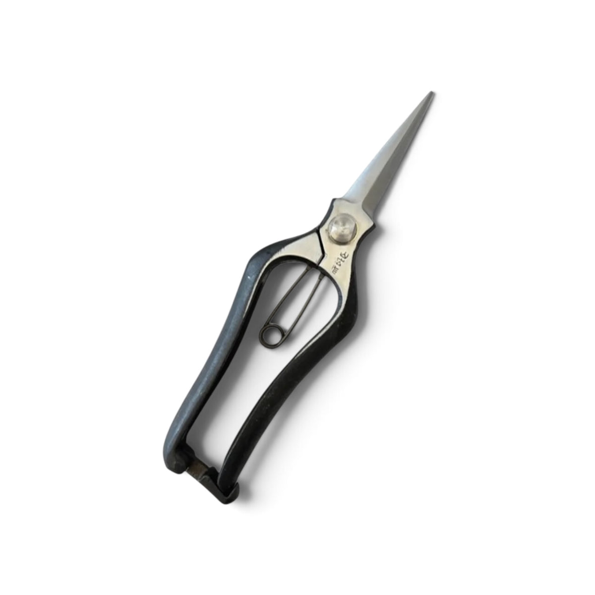 Yamahiro Double-Edged Bud Trimming Scissors Total Length & Blade: 200mm/74mm Weight: 195g High Carbon Steel [Traditional Hand-Forged from Scratch / Ergonomic Tapered Grip / Hollow Ground / Twisted Blade / Screw Joint / Bottom Lock]