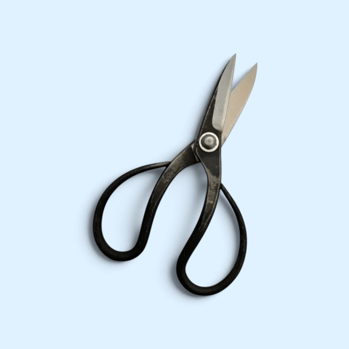 Hana Fubuki Mini Matsuba Bonsai-Ikebana (Floral Shears) Pine Needle Pruning Shears Total Length & Blade: 120mm/48mm / Yasuki Blue Paper Steel [Compact Palm-Held Design / Hand Forged / Hollow Ground Blade / Twisted Blade / Rivet Joint]