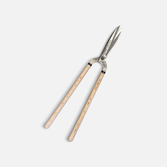 Igarashi Hamono Gate-Style Leaf-Trimming Hedge Shears Blade 210mm / Long Oak Handle 500mm Shirogami White Paper Steel [Traditional Hand-Forged / Urasuki Hollow Ground / Smooth Action Alignment / Heavy-Duty Dry Oak Handle / Screw Joint]