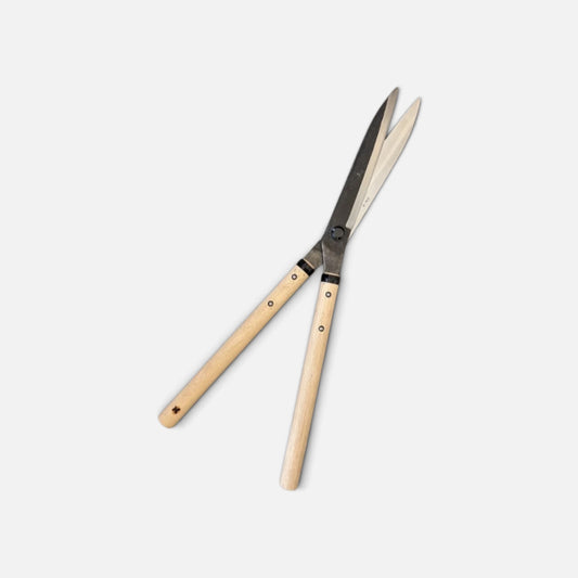 Hasamiya Ichiban All-Round Sharp Blade Hedge Shears 210mm (No Stopper) Yasugi Shirogami White Paper Steel / Oak Handle 300mm [Traditional Hand-Forged from Scratch / Urasuki Hollow Ground / Rivet Joint / All-Round General-Purpose]