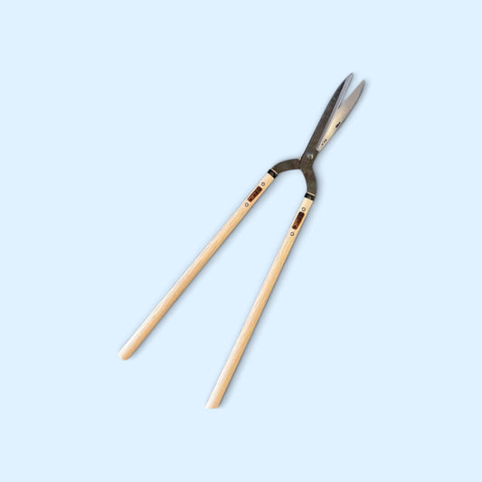 Hasamiya Ichiban Gate-Style Hedge Shears 180mm (Twisted Blade Alignment) Yasugi Aogami Blue Paper Steel / Oak Handle 545mm [Traditional Hand-Forged from Scratch / Urasuki Hollow Ground / Rivet Joint / Gate-Style]