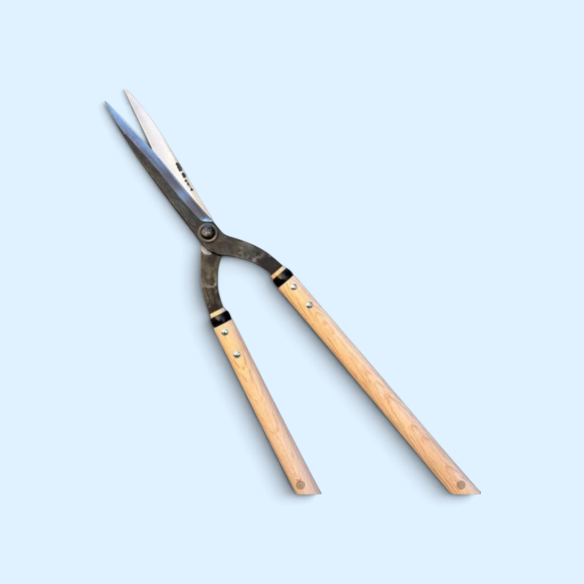 Hasamiya Ichiban Master Gardener Gate-Hedge Shears 180mm Straight Zero-Offset / Yasugi Aogami Blue Paper Steel / Oak Handle 450mm [Traditional Hand-Forged from Scratch / Urasuki Hollow Ground / Rivet Joint / Gate-Style]