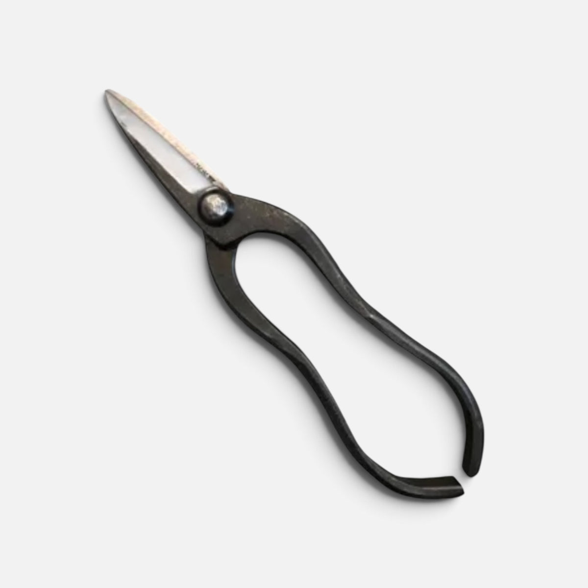 SAKURA Kyoto Style Gourd-Handle Kiribashi Gardening Shears Total Length & Blade: 210mm/66mm Slim Profile / Yasuki White Paper Steel [Traditional Hand Forged from Scratch / Gourd-Shaped Handle / Hollow Ground Blade / Twisted Blade / Rivet Joint]