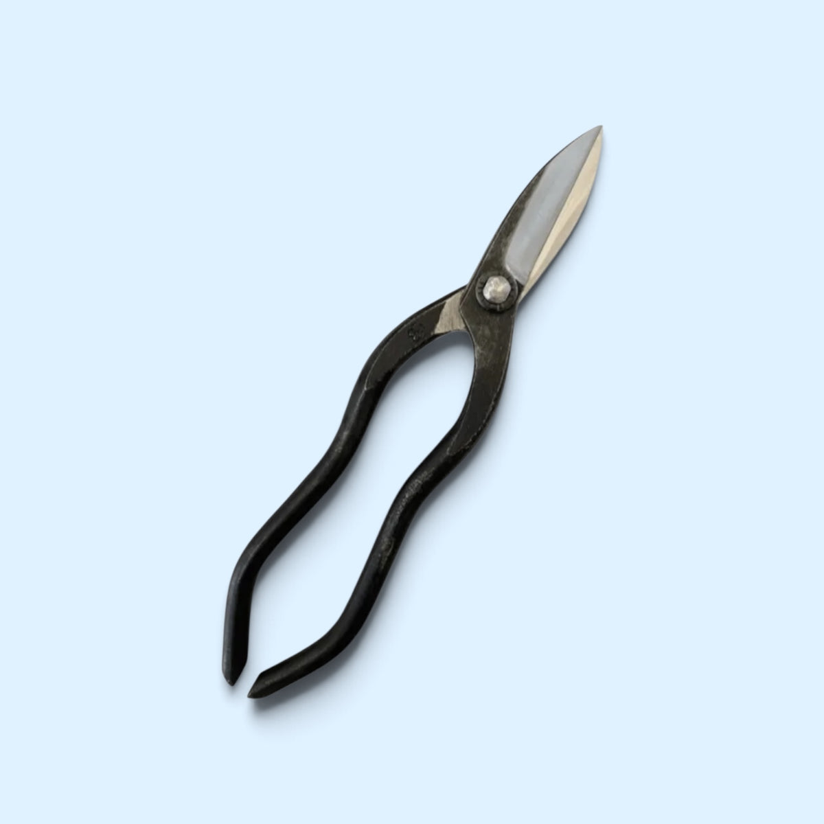 SAKURA Kyoto Style Gourd-Handle Kiribashi Gardening Shears Total Length & Blade: 250mm/70mm / Yasuki Blue Paper Steel [Traditional Hand Forged from Scratch / Gourd-Shaped Handle / Hollow Ground Blade / Twisted Blade / Rivet Joint]
