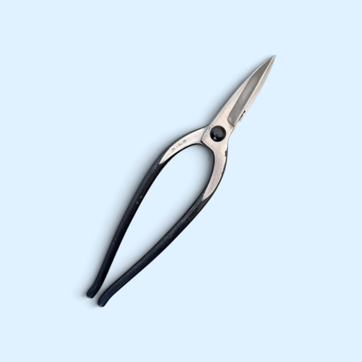 Hasamiya Ichiban Kyoto Style Kiribashi Gardening Shears Long Blade Total Length & Blade: 250mm/80mm / Yasuki Blue Paper Steel [Traditional Hand Forged from Scratch / Sharp-Point Blade / Polished Finish / Hollow Ground Blade / Twisted Blade / Rivet Joint]