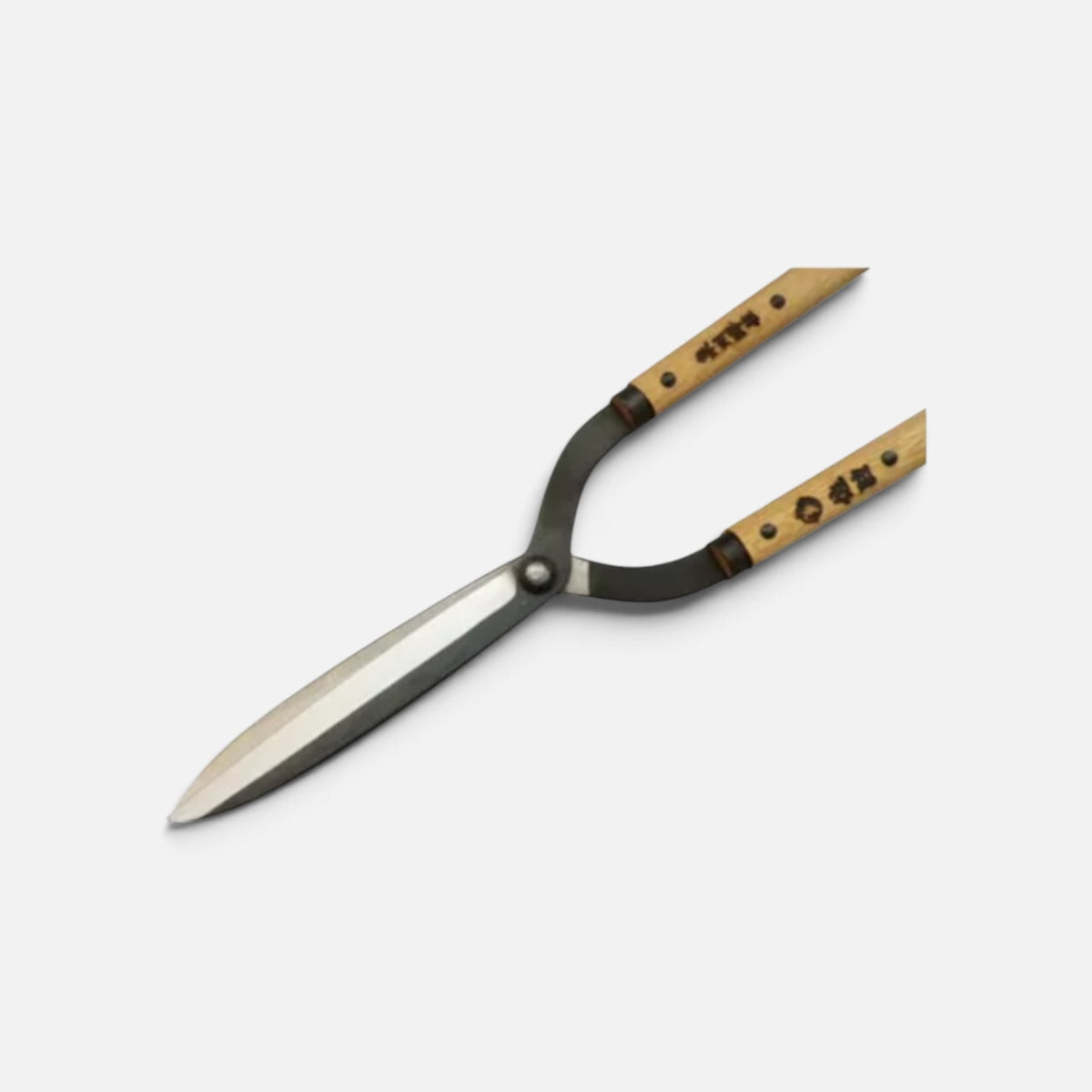Sasuke Historic Masterpiece Jizo-Style (Curved-Neck Style) Hedge Shears 197mm Yasugi Shirogami White Paper Steel / Oak Handle 455mm [Traditional Hand-Forged from Scratch / Twist Blade /Urasuki Hollow Ground / Rivet Joint / Jizo-Type Curved Neck]
