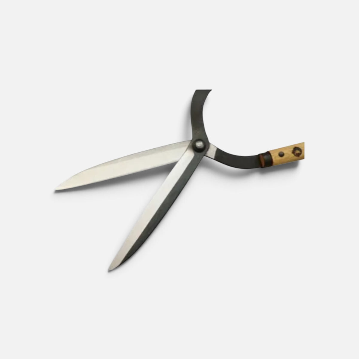 Sasuke Historic Masterpiece Jizo-Style (Curved-Neck Style) Hedge Shears 197mm Yasugi Shirogami White Paper Steel / Oak Handle 455mm [Traditional Hand-Forged from Scratch / Twist Blade /Urasuki Hollow Ground / Rivet Joint / Jizo-Type Curved Neck]
