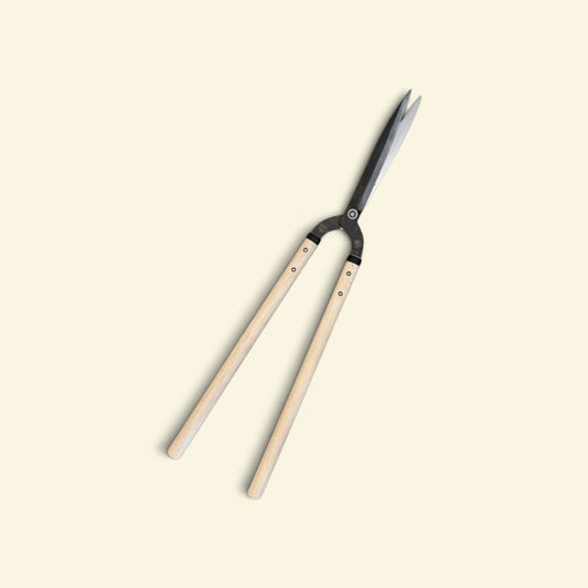 Hanafubuki Heavy-Duty Kyoto-Style Hedge Shears 240mm Yasugi Yellow Paper Steel / Oak Handle 450mm [Traditional Hand-Forged from Scratch / Twist Blade / Urasuki Hollow Ground / Rivet Joint / Heavy-Duty 6mm Blade]