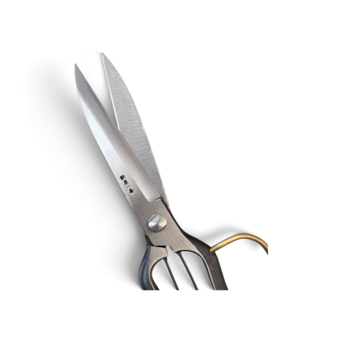 Hasamiya Ichiban Slim Single-Handed Hedge Shears 270mm Yasugi High-Carbon Steel Urasuki Hollow Ground [Traditional Hand-Forged from Scratch / Slim Profile / Urasuki Hollow Ground / Screw Joint / Smooth Engagement / with Guard]