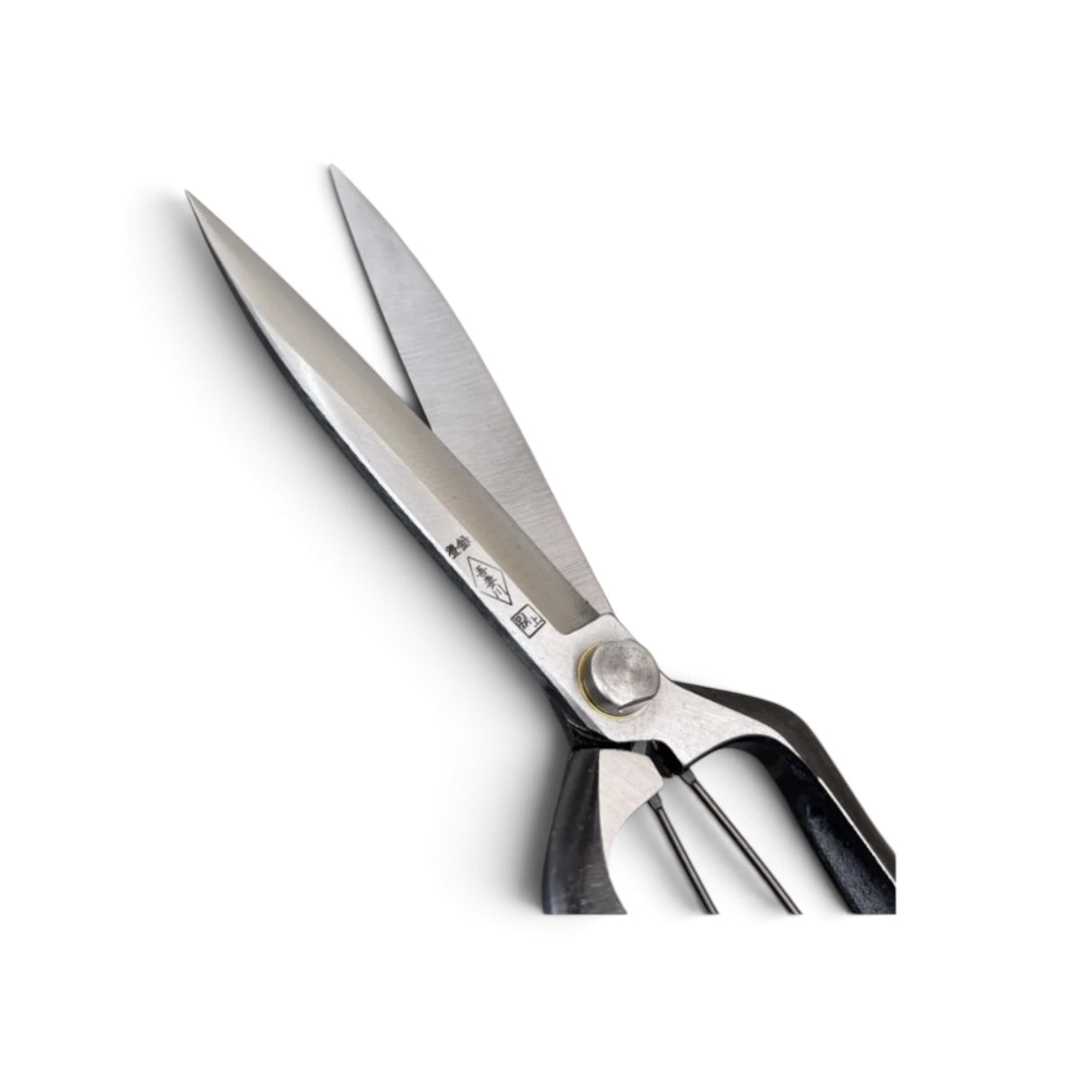 Azumagawa Lightweight Slim Single-Handed Hedge Shears Without Guard Total Length & Blade: 255mm / 127mm Yasugi High-Carbon Steel [Traditional Hand-Forged from Scratch / Hollow Ground Back / Screw Joint / Twist Blade / Smooth Engagement]