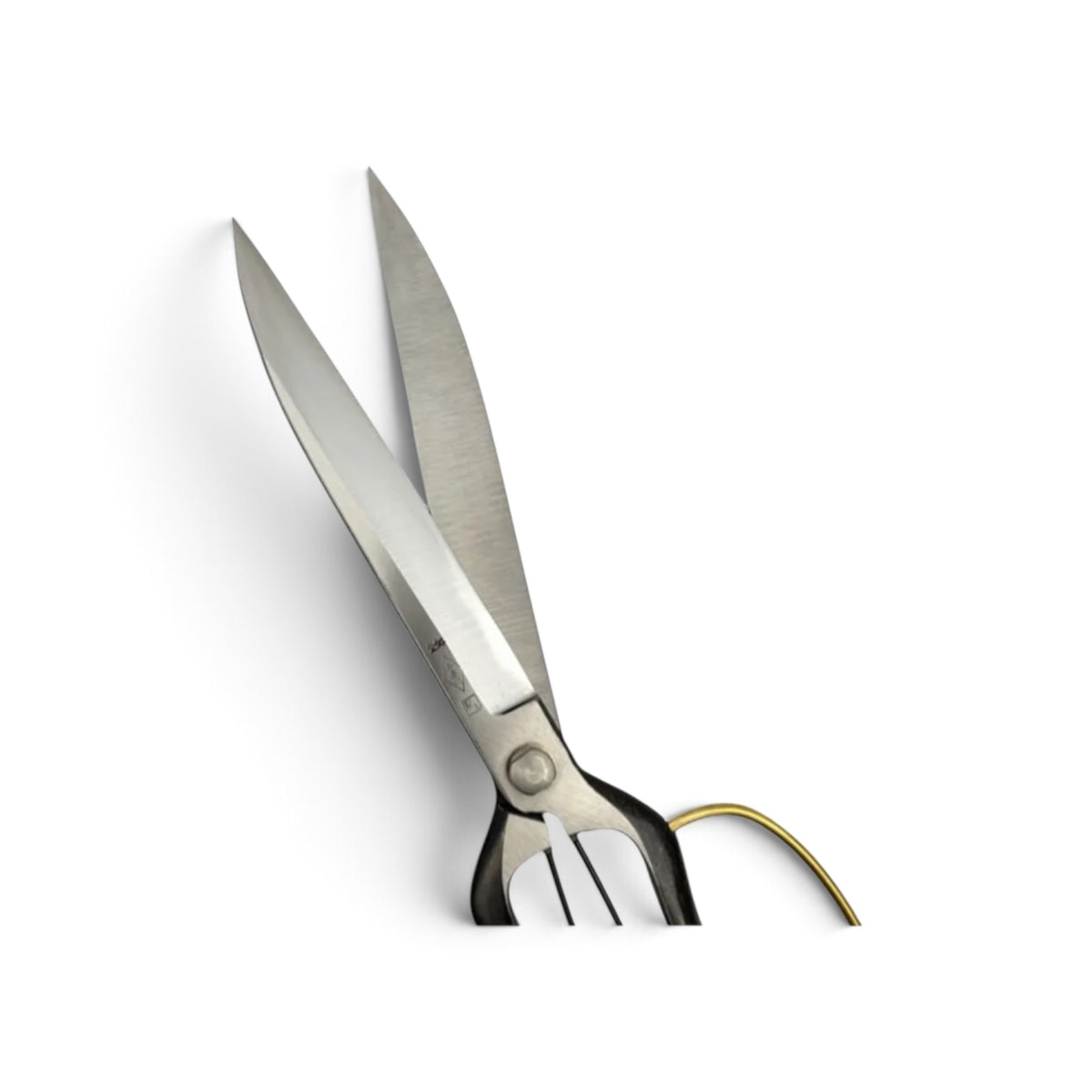 Azumagawa Single-Handed Hedge Shears With Guard Total Length & Blade: 320mm / 173mm Yasugi High-Carbon Steel [Traditional Hand-Forged from Scratch / Hollow Ground Back / Screw Joint / Twist Blade / Smooth Engagement]