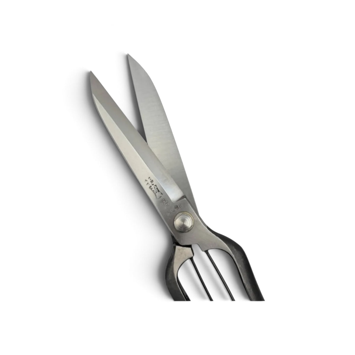Onoyoshi Single-Handed Hedge Shears Without Guard Total Length & Blade: 270mm / 130mm High-Carbon Steel [Traditional Hand-Forged from Scratch / Hollow Ground Back / Screw Joint / Twisted Blade / Smooth Engagement]