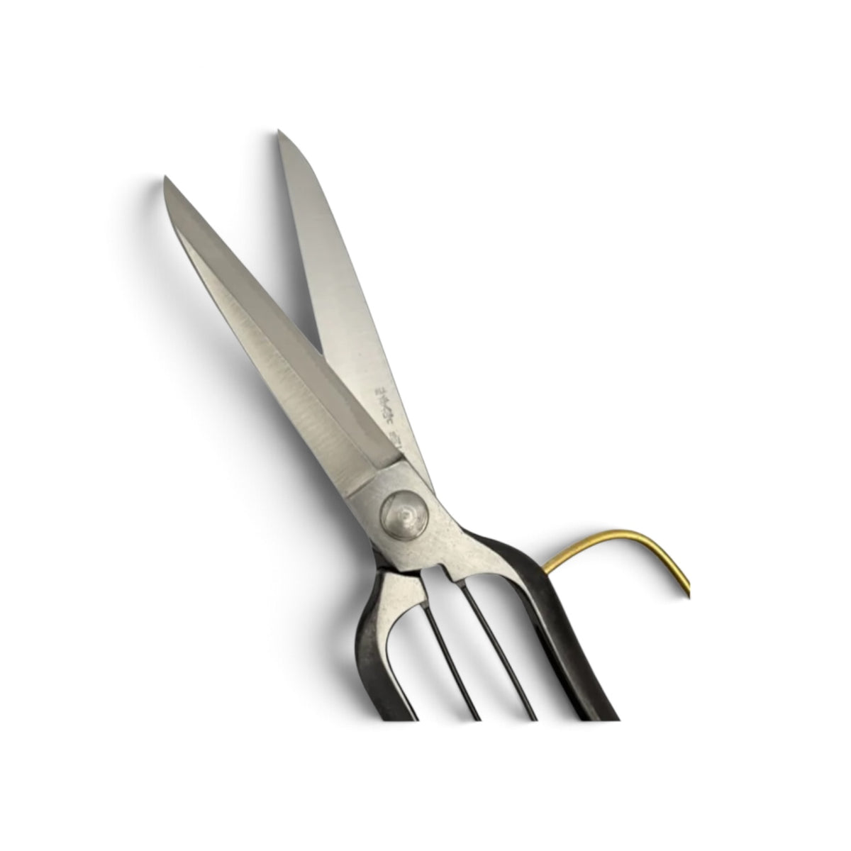 Onoyoshi Slim Double-Edge Single-Handed Hedge Shears With Guard Total Length & Blade: 270mm / 130mm High-Carbon Steel [Traditional Hand-Forged from Scratch / Hollow Ground Back / Screw Joint / Twisted Blade / Smooth Engagement]