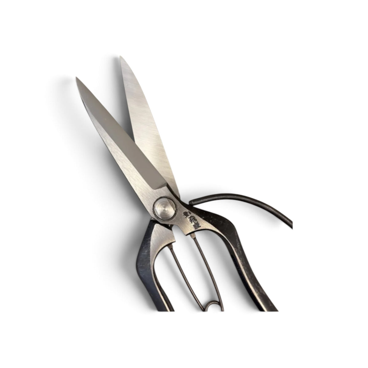 Tobisho Pine Trimming Shears With Guard Total Length & Blade: 230mm / 102mm High-Carbon Cutlery Steel [Traditional Hand-Forged from scratch / Hollow Ground Back / Twisted Blade / Screw Joint / Delicate Pine Pruning / Smooth Engagement]