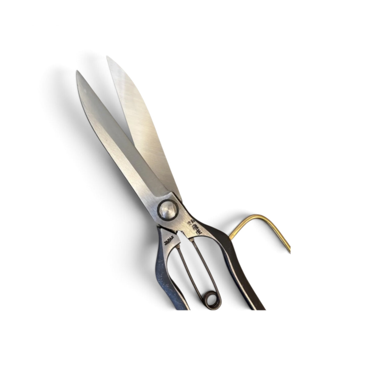 Tobisho Single-Handed Hedge Shears Black Handles With Guard Total Length & Blade: 270mm / 125mm High-Carbon Cutlery Steel [Traditional Hand-Forged from Scratch / Black Finish Handles / Hollow Ground Back / Twisted Blade / Screw Joint / Smooth Engagement]
