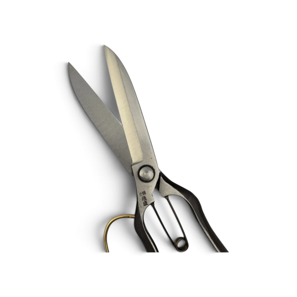 Tobisho Left-Handed Single-Handed Hedge Shears Black Handles With Guard Total Length & Blade: 270mm / 125mm High-Carbon Cutlery Steel [Traditional Hand-Forged from Scratch / Hollow Ground Back / Twisted Blade / Screw Joint / Smooth Engagement]