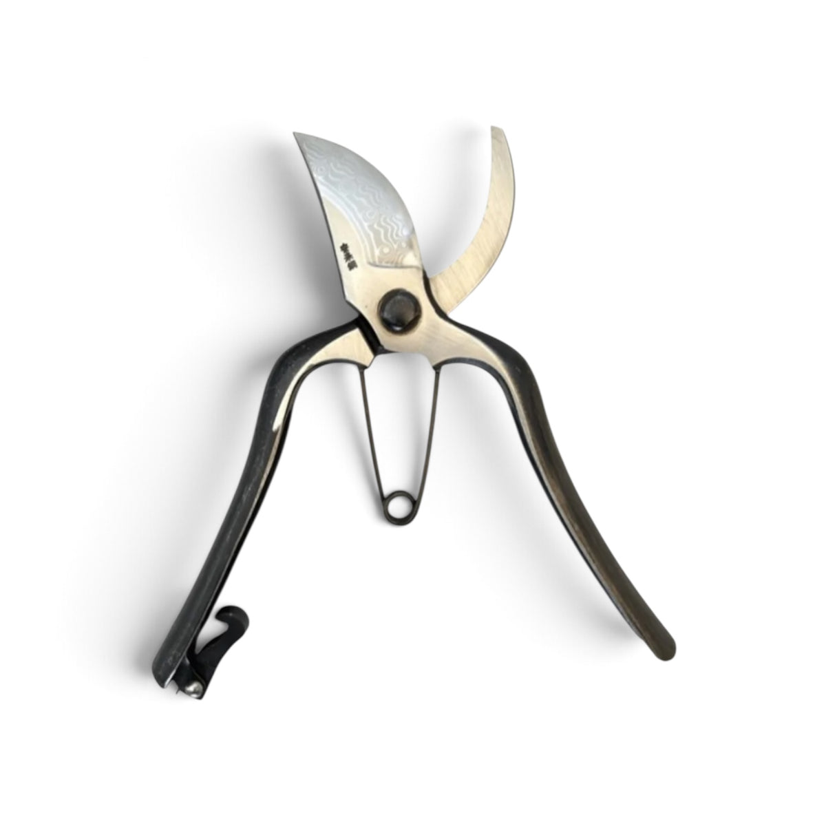 Onotetsu Pruning Secateurs Standard Model Total Length & Blade: 205mm / 68mm Yasuki Damascus Layered Steel [Traditional Hand Forged from scratch / Hollow Ground Back / Twisted Blade / Screw Joint]