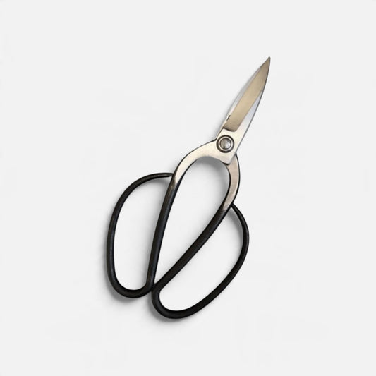 SAKURA Tsushima-Gata Traditional Japanese Left-Handed Gardener Scissors Total Length & Blade (225mm/78mm) Shirogami White Paper Steel [Traditional Hand-Forged / Urasuki Hollow Ground / Left-Handed Precision / Rivet Joint]